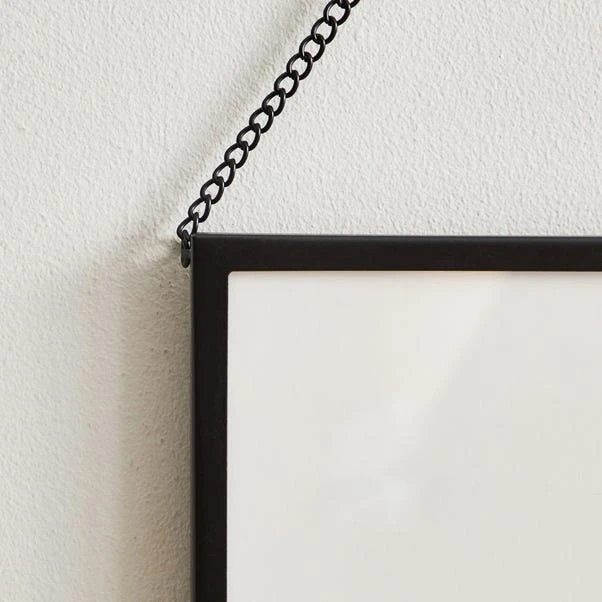 Dunelm Black Chain Hanging Frame 10" X 8" (25cm X 20cm) 2 Dunelm Black Chain Hanging Frame 10" X 8" (25cm X 20cm) - Image 2