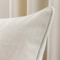 Dunelm Sydney Ecru Cushion -Decoration Store 1000164567 alt02