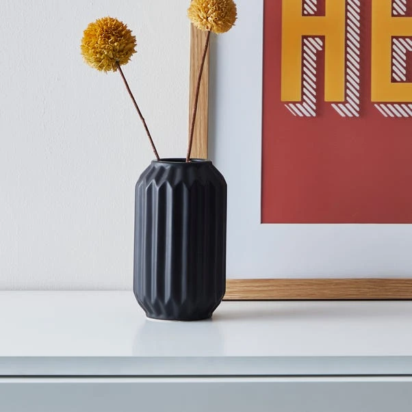 Dunelm Fluted Vase 14cm Black 1 Dunelm Fluted Vase 14cm Black