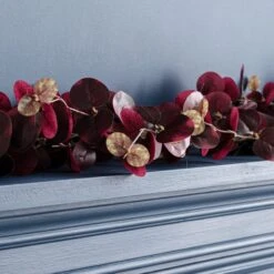 Dunelm Autumn Purple Eucalyptus Garland 160cm -Decoration Store 30731491 alt02