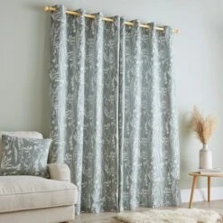 Dunelm Meadow Jacquard Cushion -Decoration Store 30769636 alt02