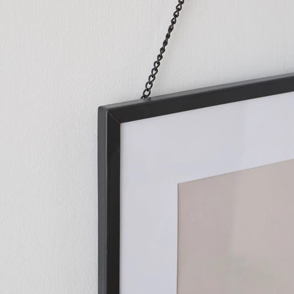 Dunelm Black Hanging Chain Photo Frame 20x16 2 Dunelm Black Hanging Chain Photo Frame 20x16 - Image 2